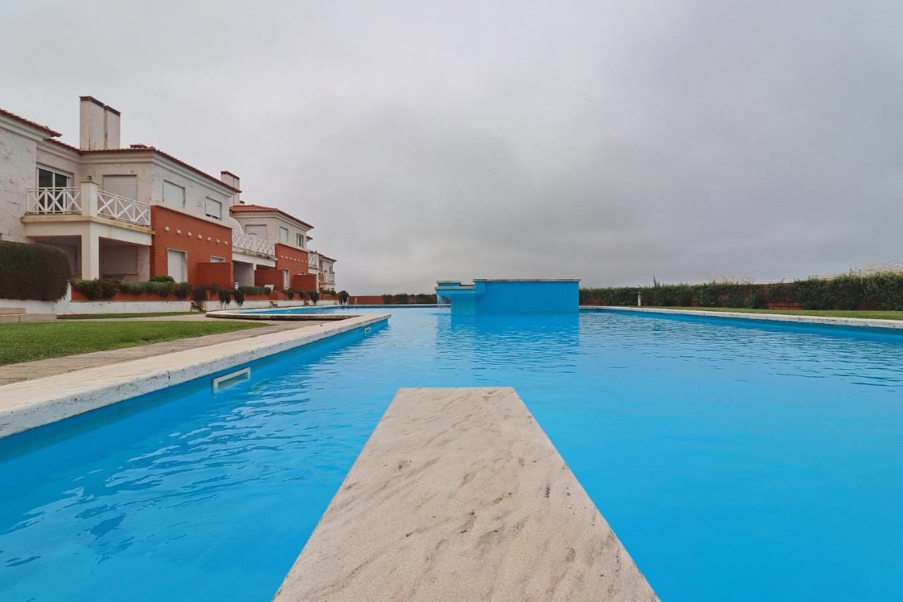 Apartamento Vista Premium Sto Antonio Sao Martinho do Porto Exterior photo