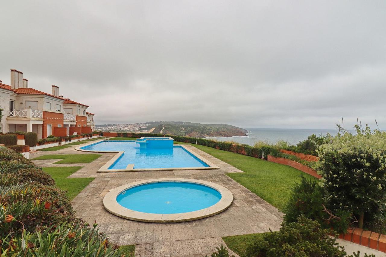 Apartamento Vista Premium Sto Antonio Sao Martinho do Porto Exterior photo